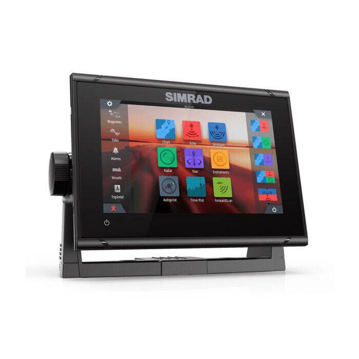 Image of : Simrad GO7 XSR Multifunction Display with C-MAP Discover Chart 