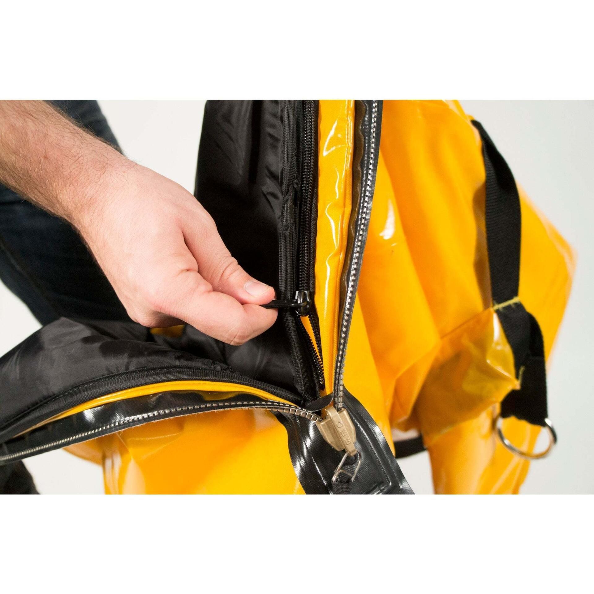 immaculate2019 トラウトジャージ&グローブカード/25 Mustang Survival Ice Commander Rescue Suit - IC900103-6-0