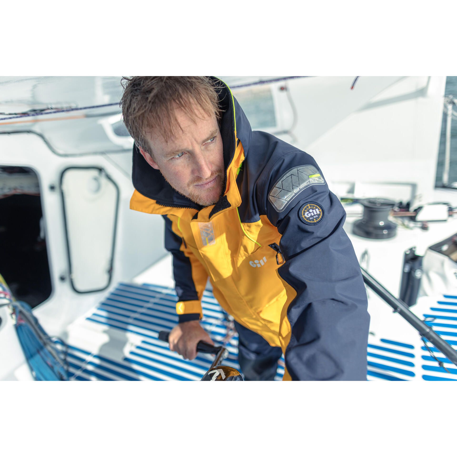 Gill OS2 Offshore Jacket | Defender Marine